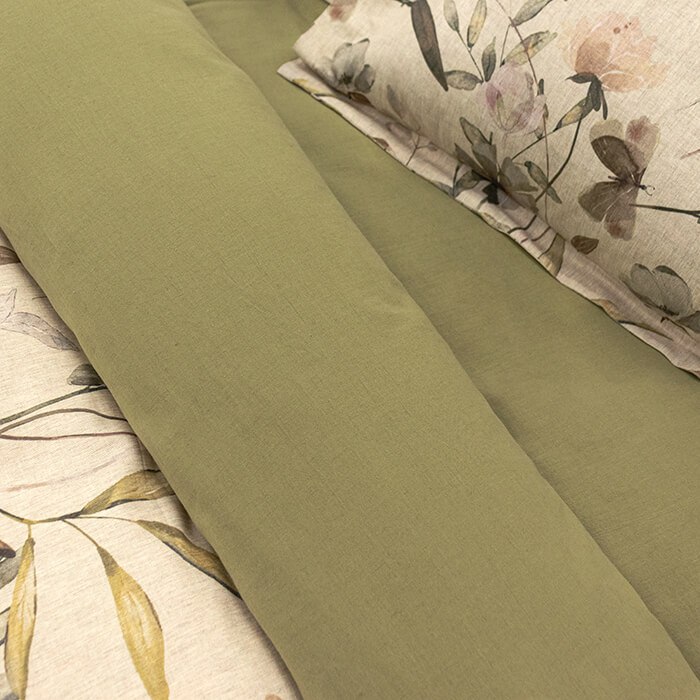 photo_5249175932885924041_x