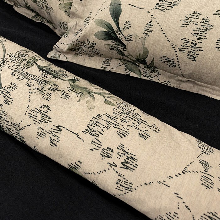 photo_5249175932885924050_x