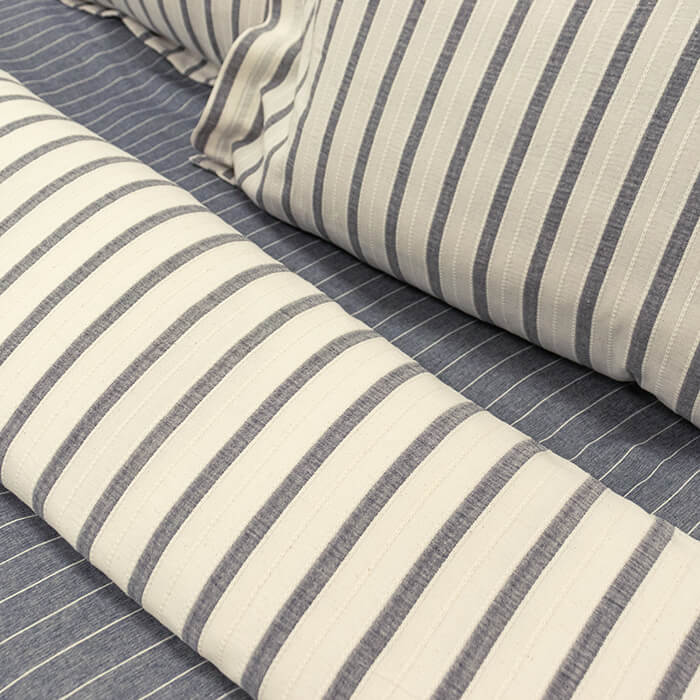 photo_5249175932885924006_x